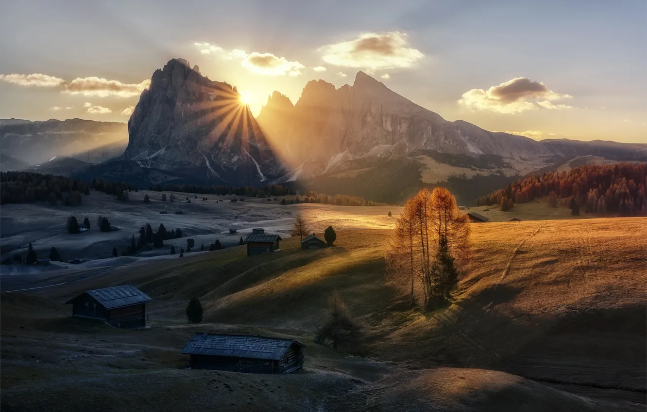 Photo wallpaper the sun, light, mountains, valley