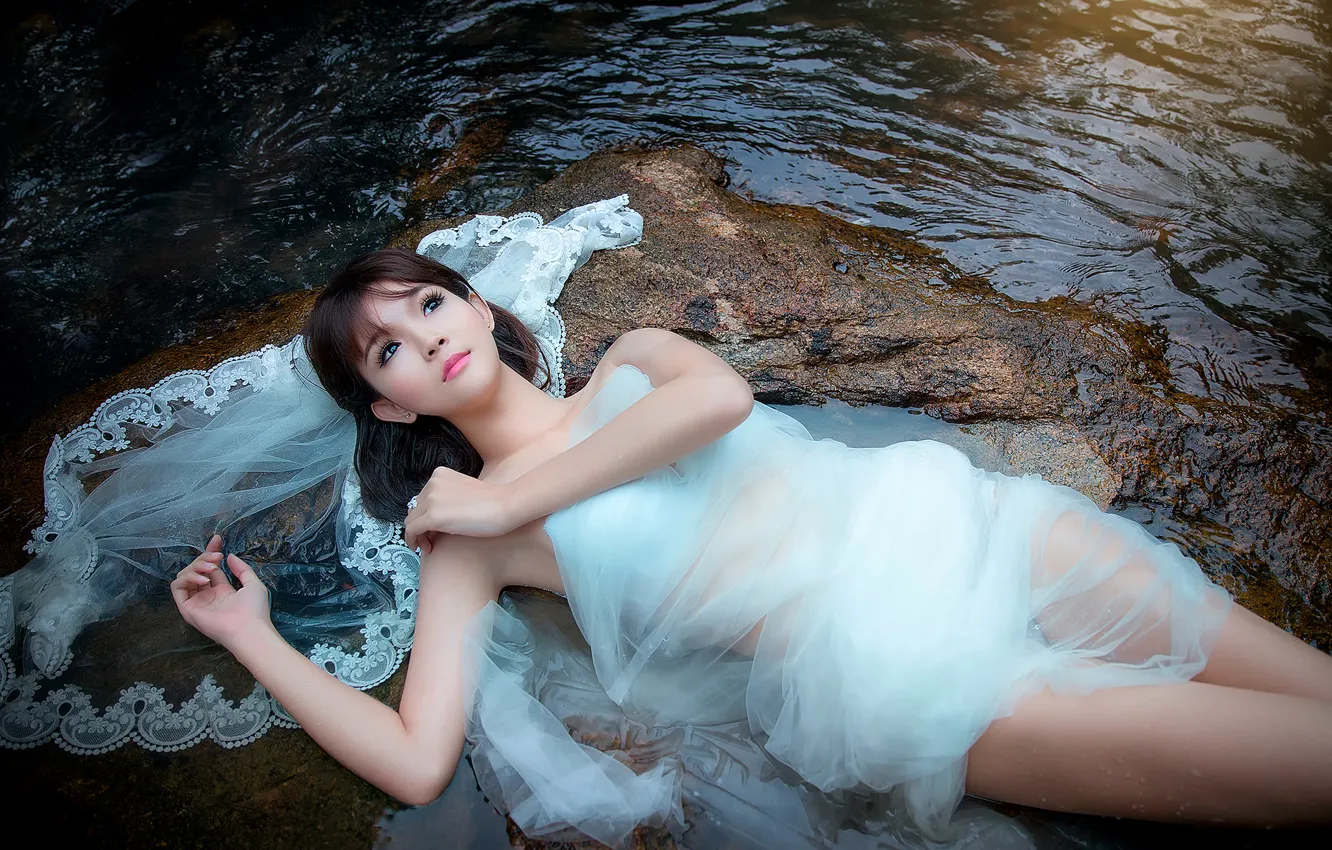 Photo wallpaper girl, stream, stones, for, dress