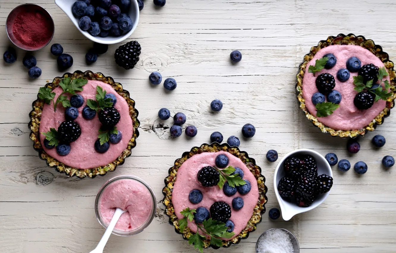 Photo wallpaper blueberries, cream, dessert, sweet, cupcakes