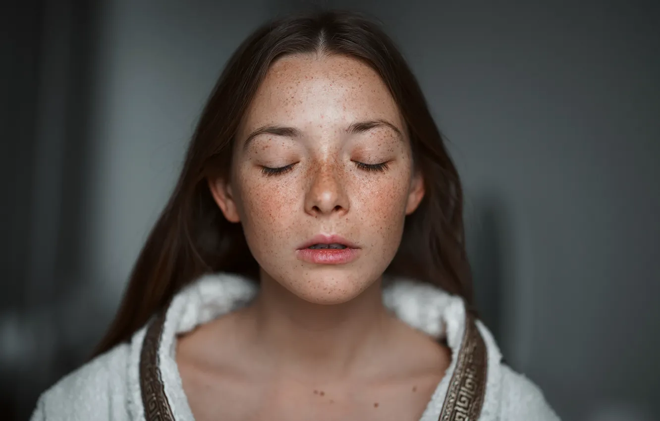 Photo wallpaper freckles, Olga Kobzar, Askhat Bardunov