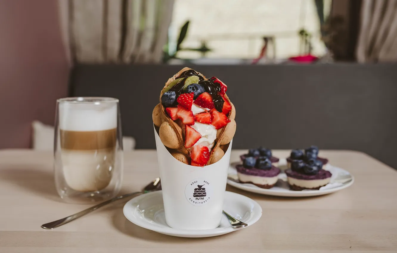 Photo wallpaper glass, comfort, berries, table, blueberries, strawberry, plate, spoon