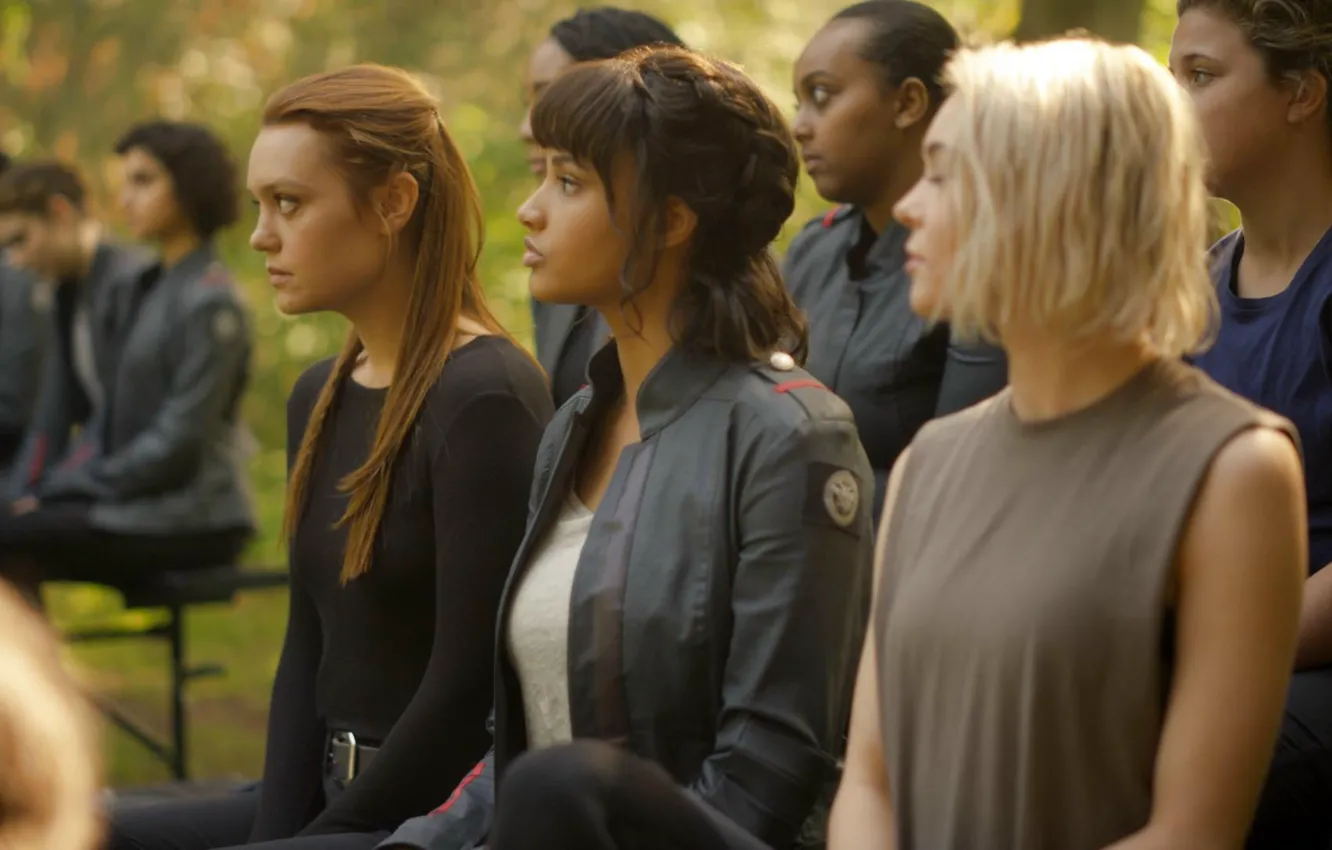 Photo wallpaper girl, soldiers, witch, sitting, Abigail Bellweather, Motherland: Fort Salem, Homeland: Fort Salem, Raelle Collar