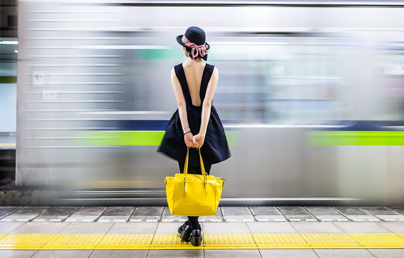 Photo wallpaper girl, background, train