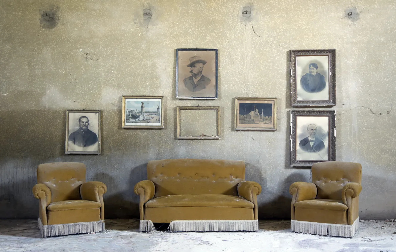 Photo wallpaper sofa, chair, Family Portrait