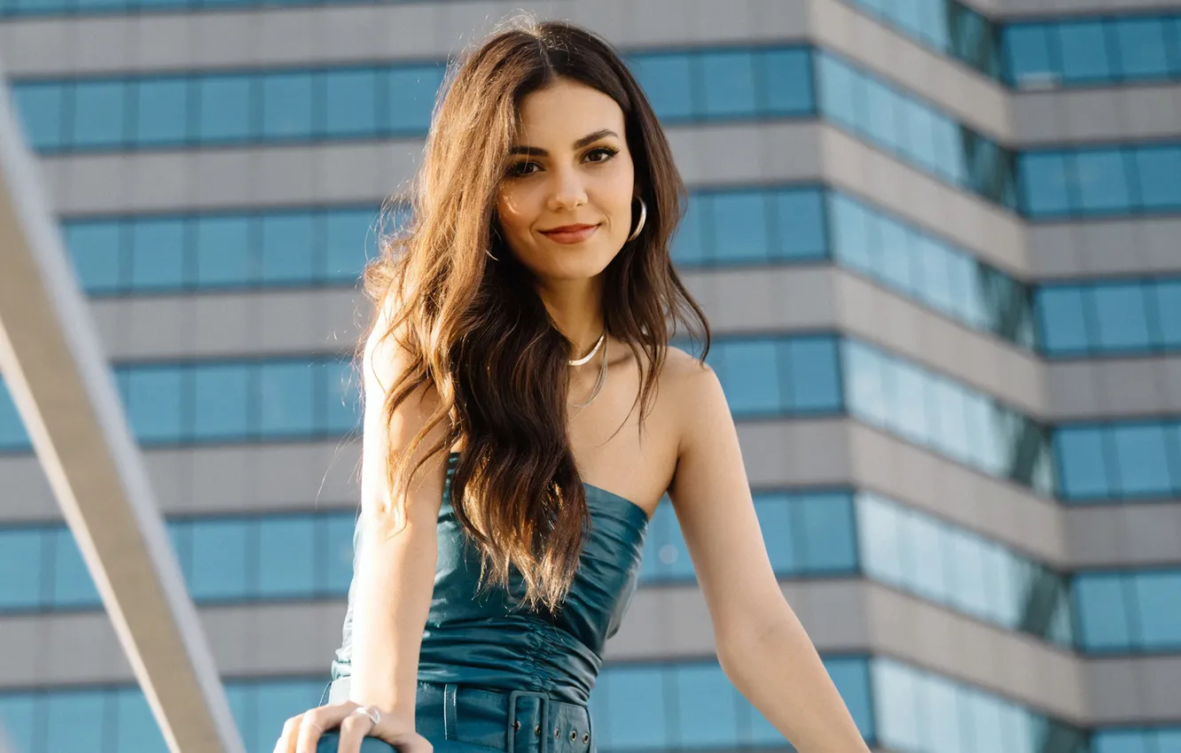 Photo wallpaper look, girl, pose, hair, Victoria Justice