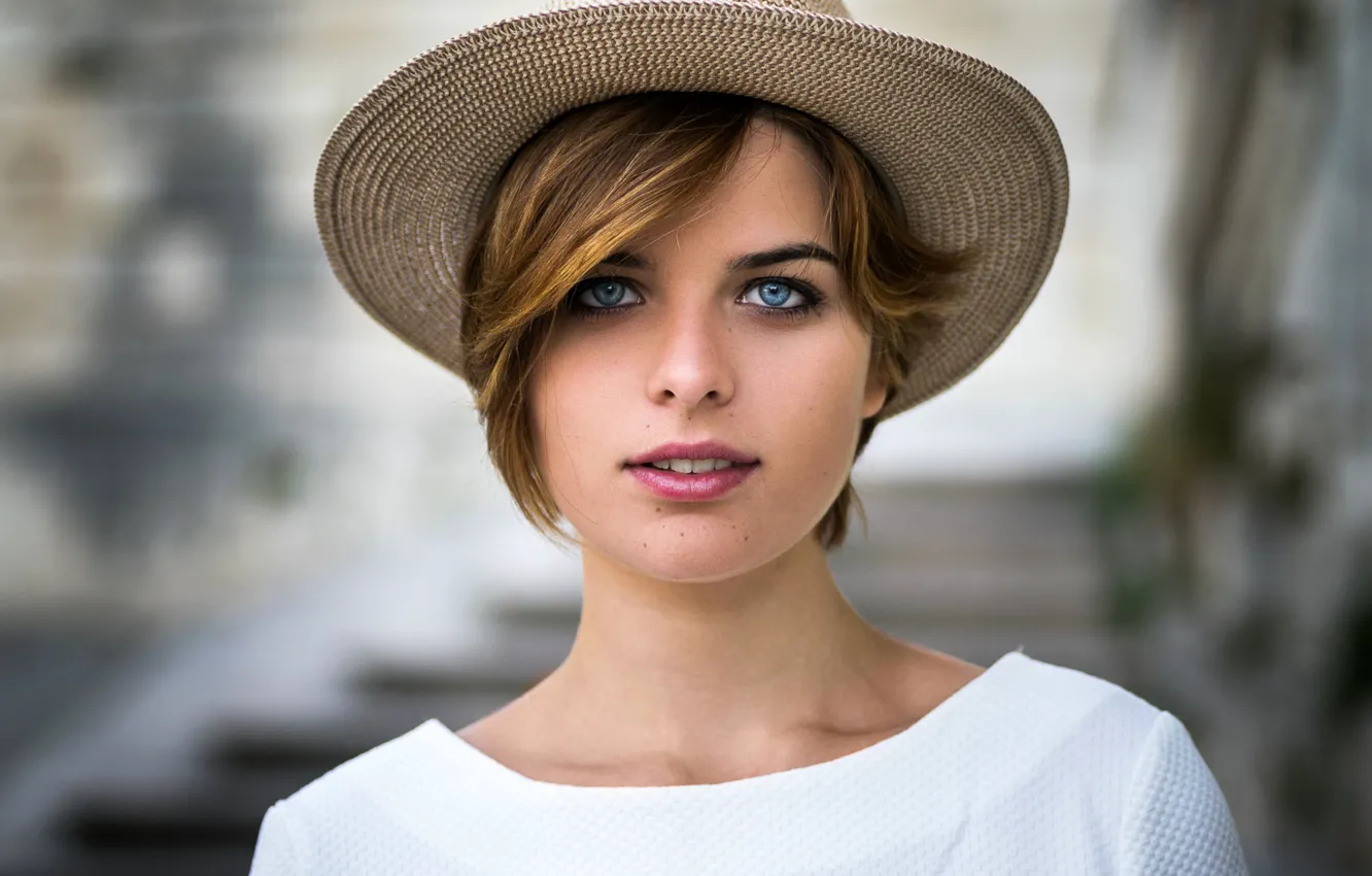 Photo wallpaper look, background, model, portrait, hat, makeup, hairstyle, brown hair