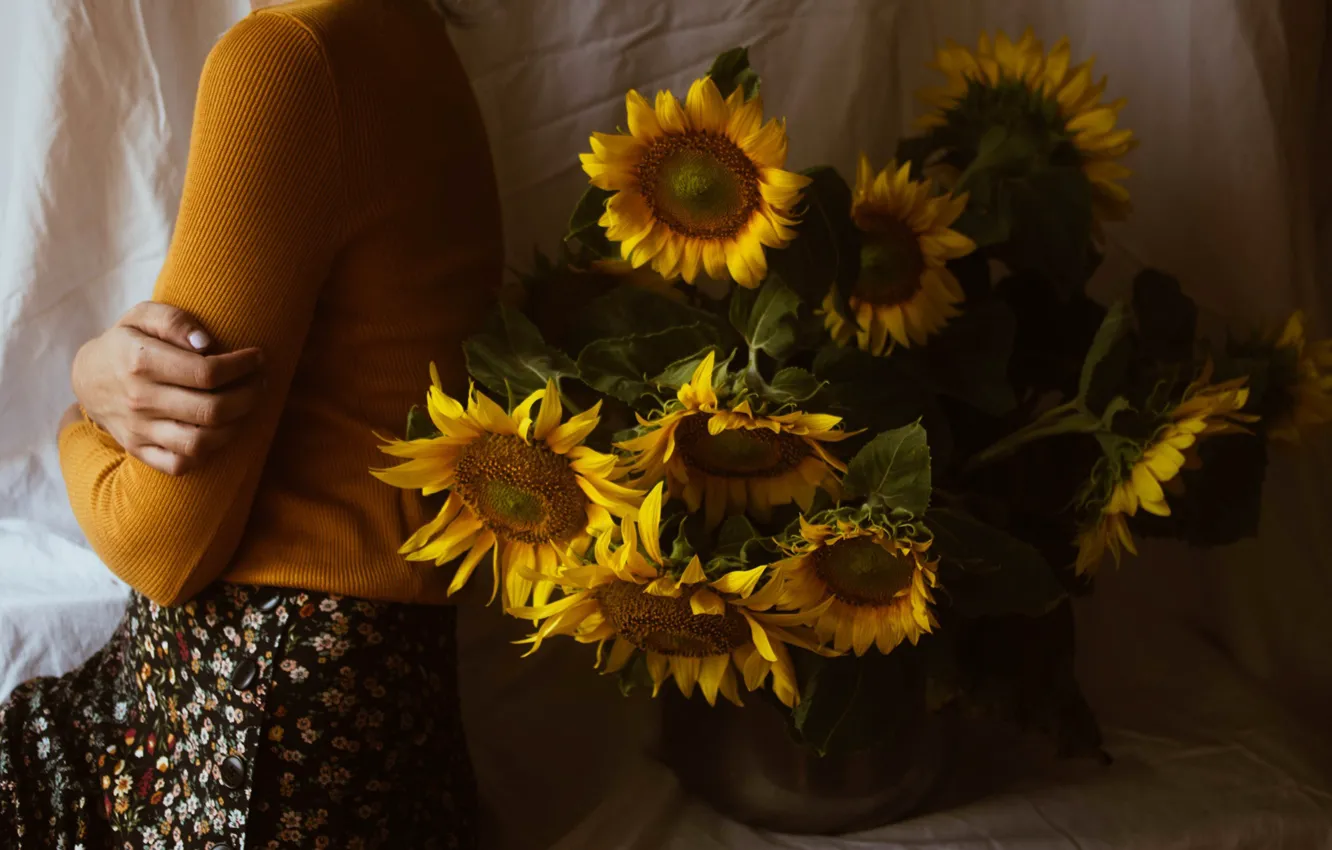 Photo wallpaper girl, sunflowers, flowers, Irina Joanne