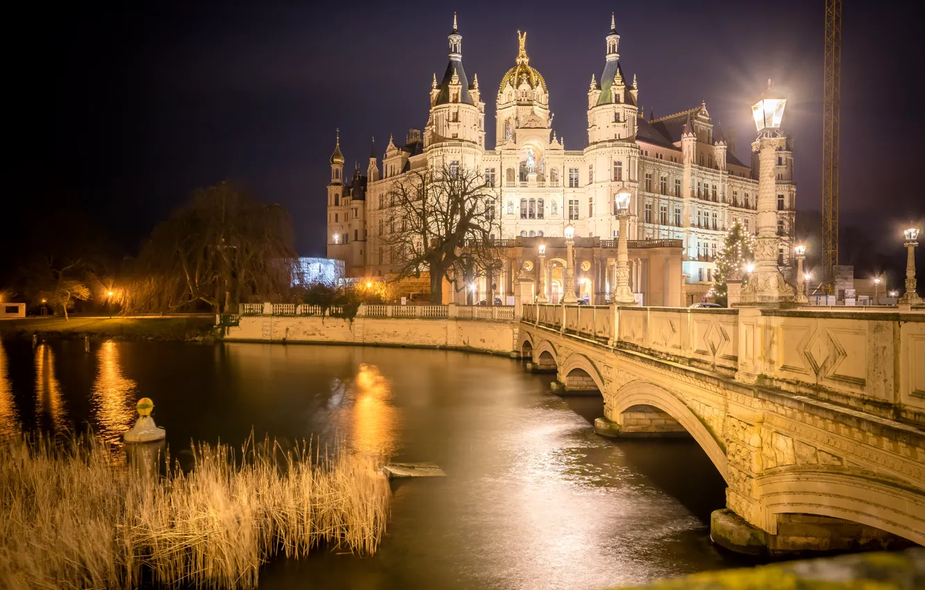 Photo wallpaper night, bridge, lights, river, castle, Germany, lights, Schwerin