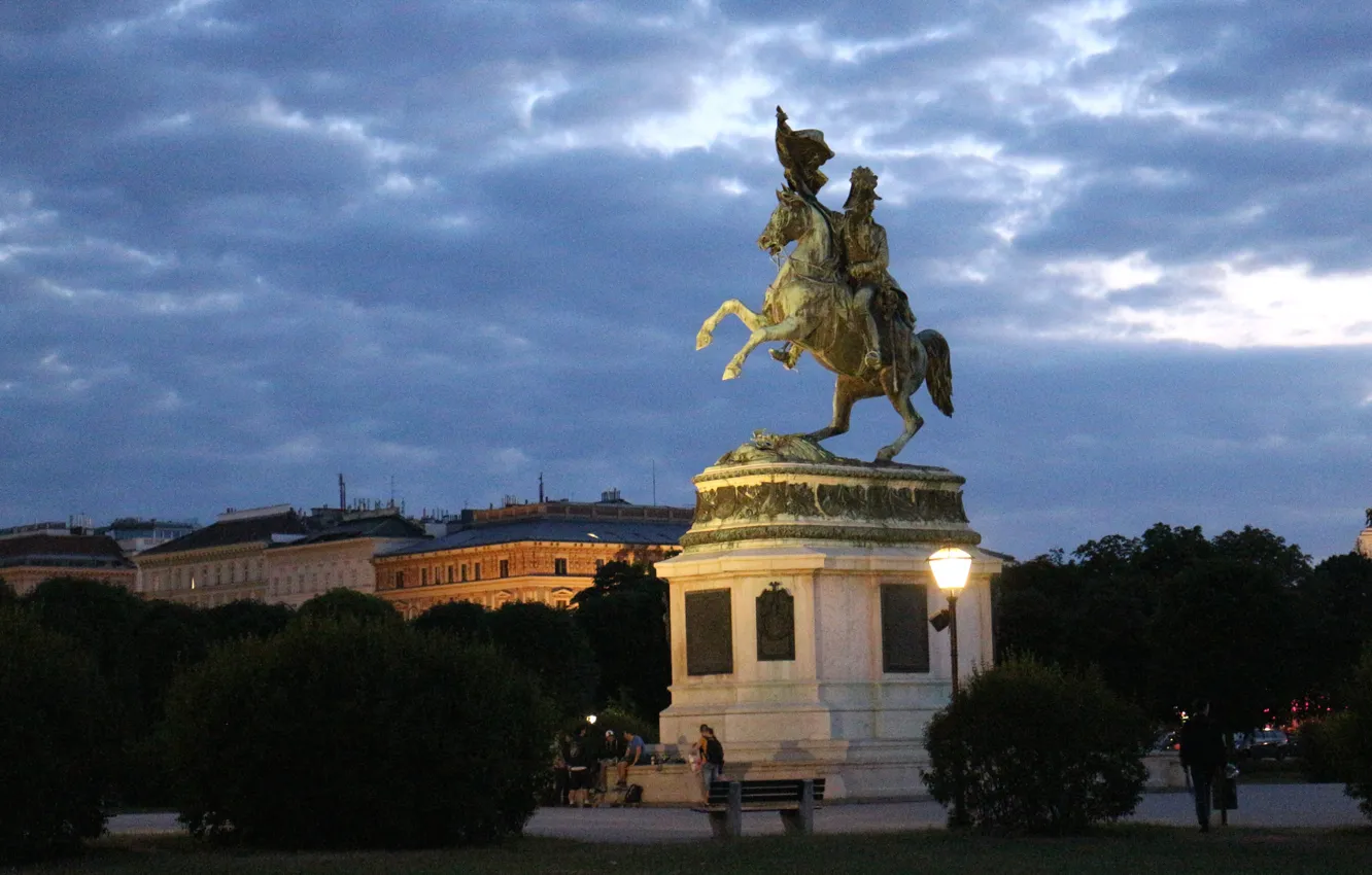 Photo wallpaper Austria, Travel, Statue, Vienna, Vienna, Tourism, Majestic_Coaches, Keleivine