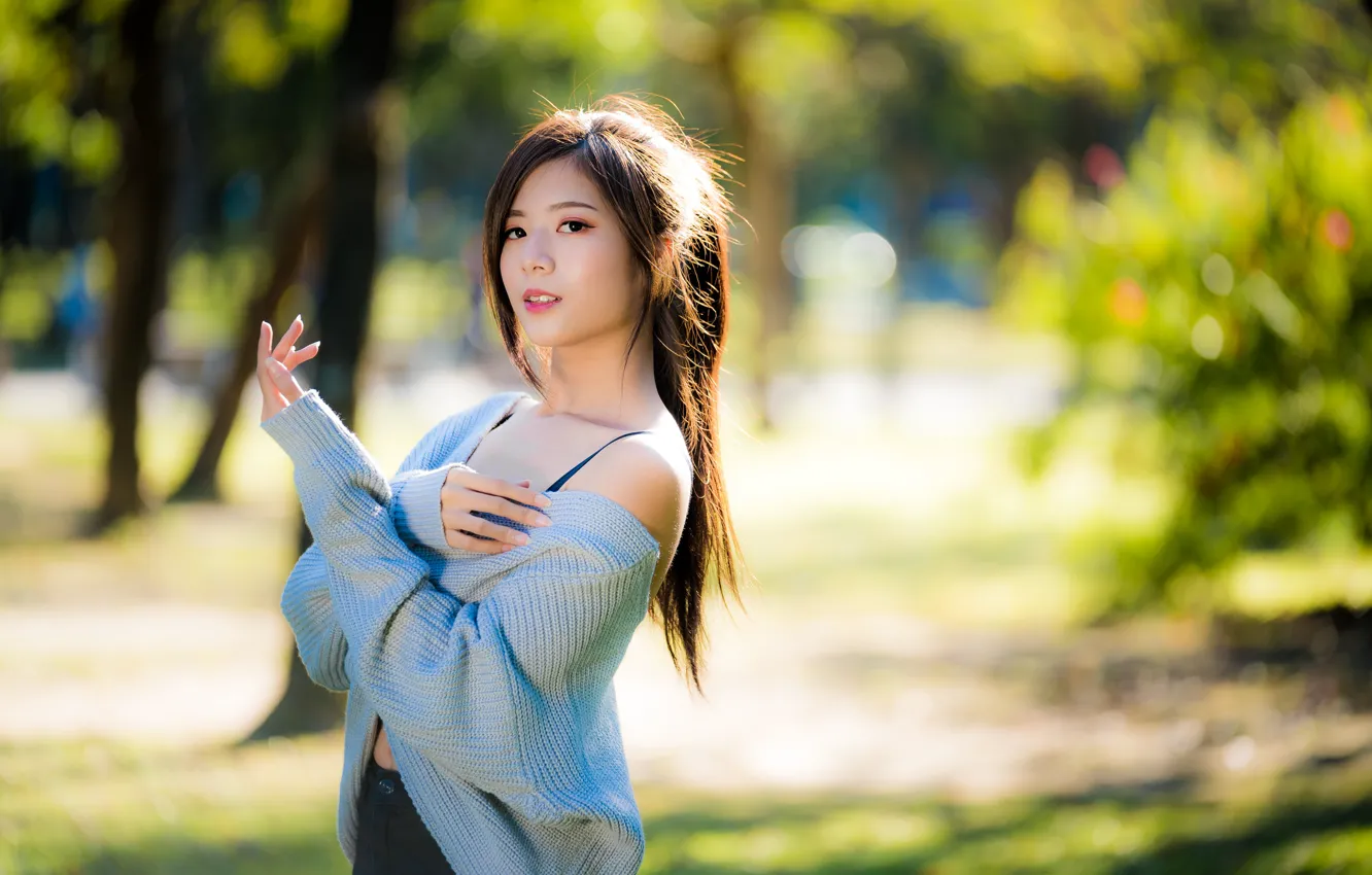 Photo wallpaper girl, pose, hands, Asian, cutie, bokeh