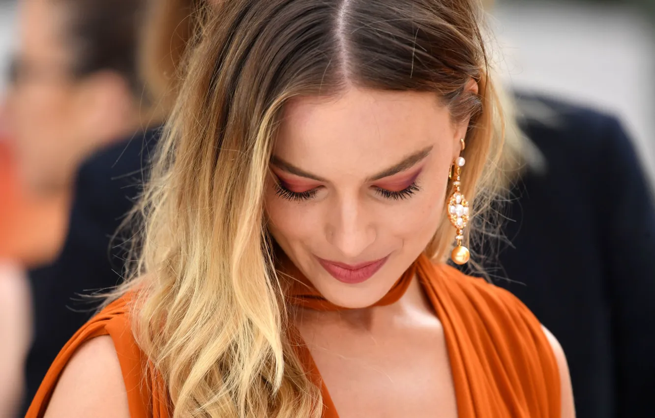 Photo wallpaper look, pose, makeup, actress, blonde, photoshoot, look, blonde