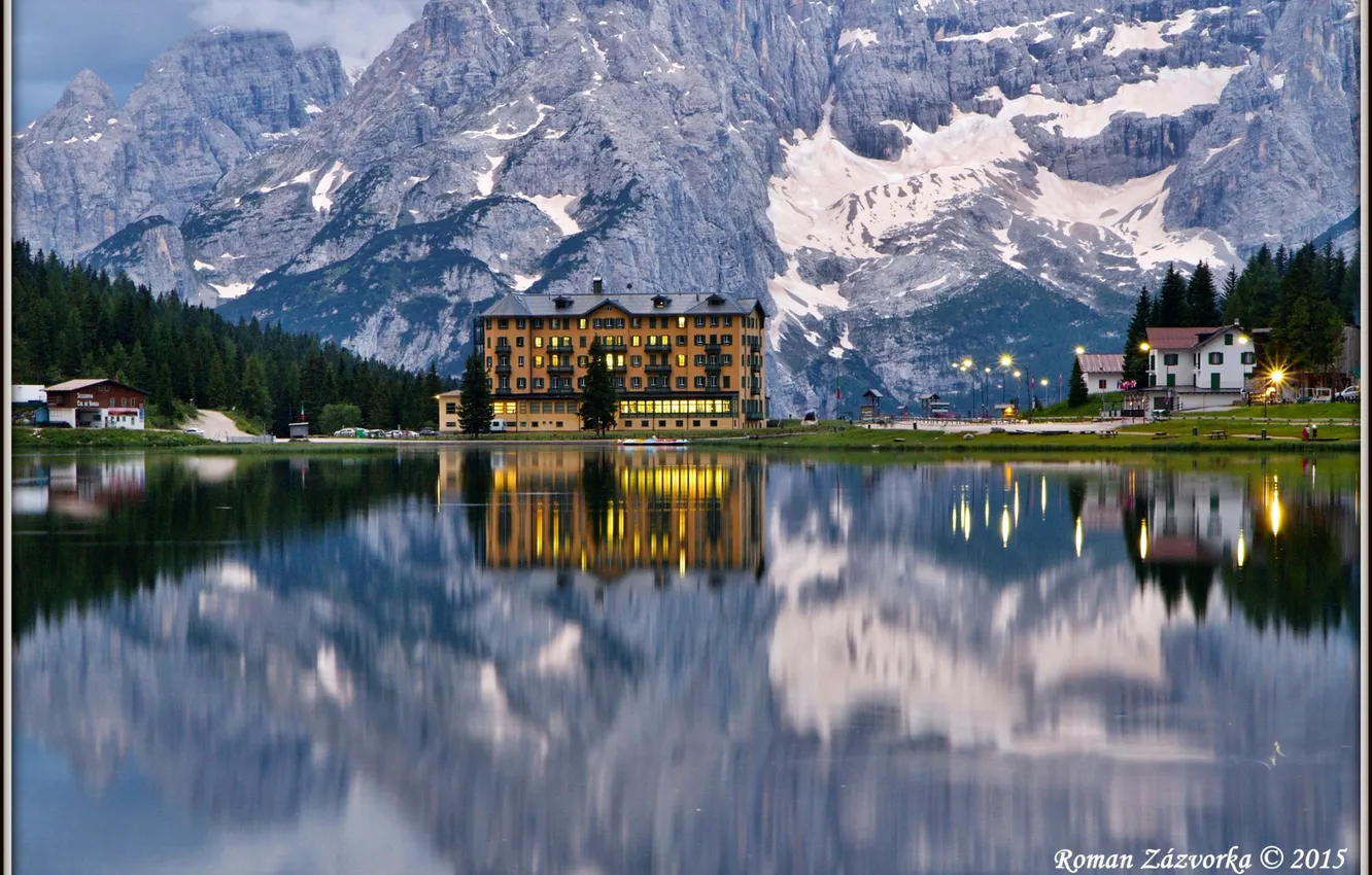Photo wallpaper mountains, lake, reflection, home, Italy, Cadore Lake Misurina