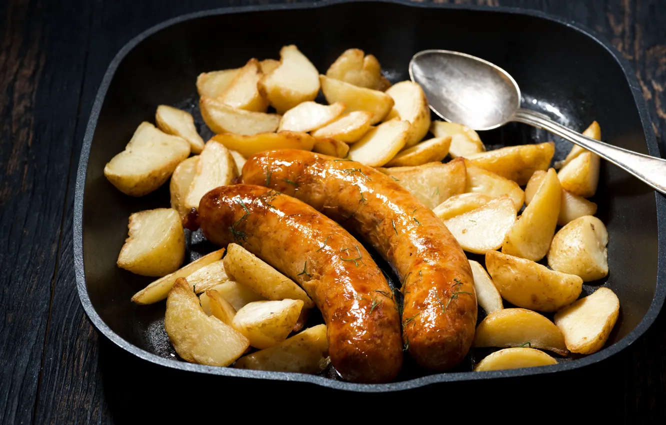 Photo wallpaper pan, potatoes, fried, sausages