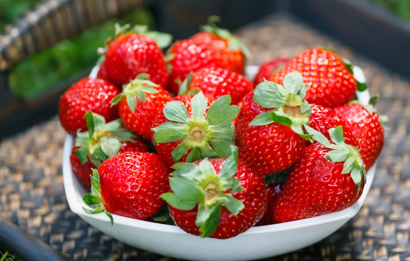 Photo wallpaper berries, strawberry, bowl, fresh, strawberry, berries