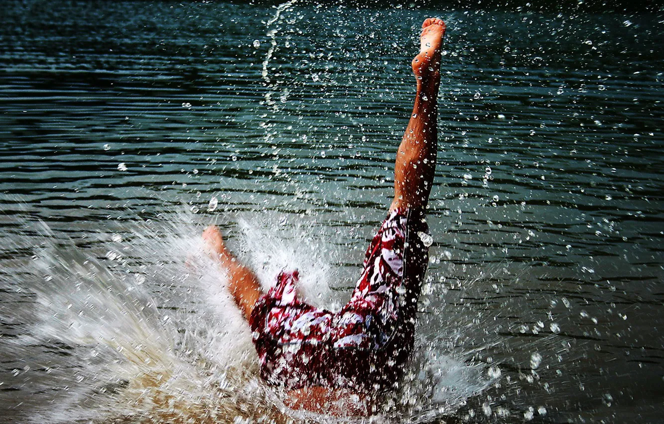 Photo wallpaper WATER, DROPS, JUMP, STAY, FEET, SQUIRT, MALE, SHORTS