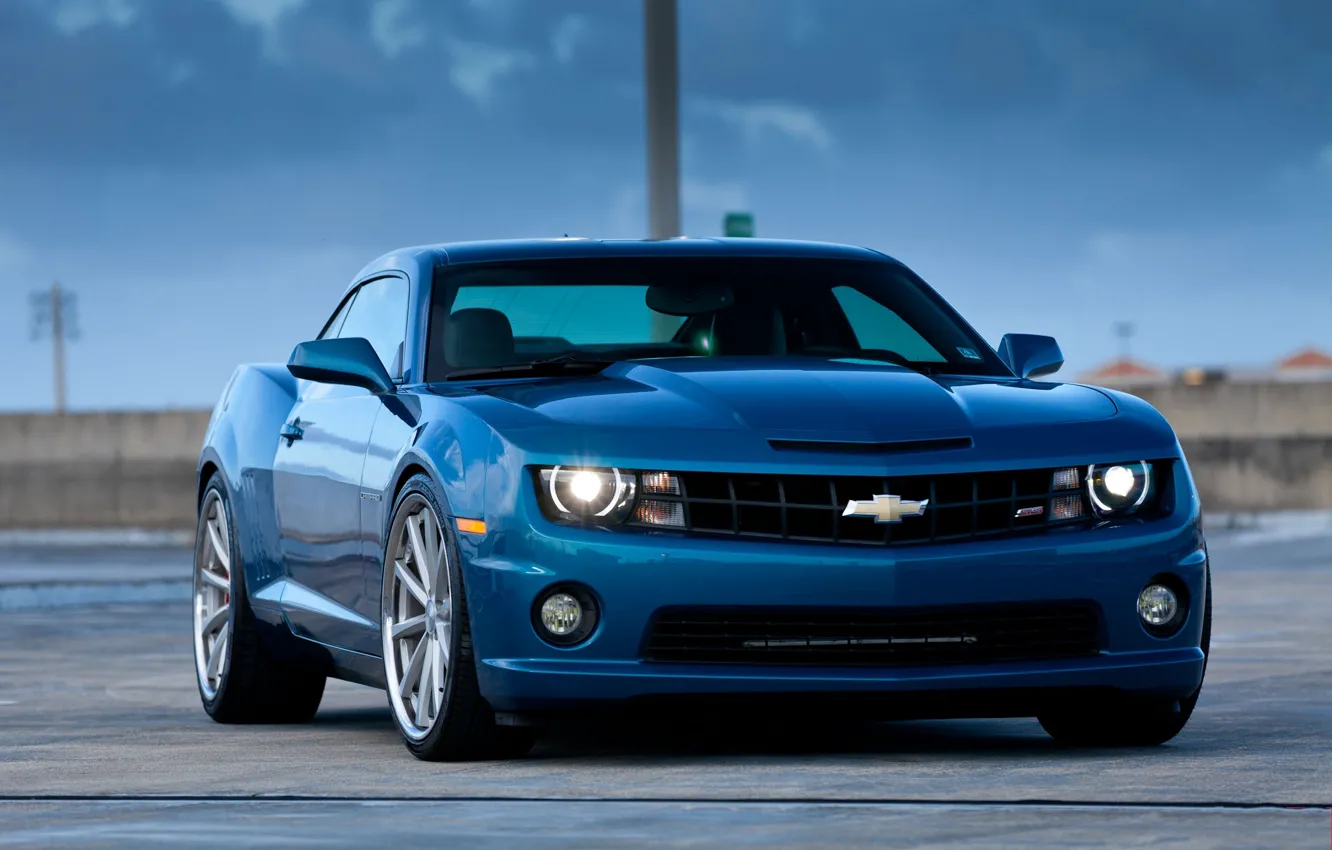Photo wallpaper blue, reflection, Chevrolet, chevrolet, blue, the front, headlights, camaro ss