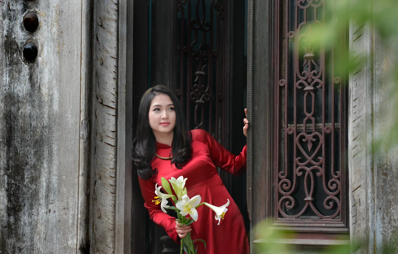 Photo wallpaper flowers, smile, the door, Asian