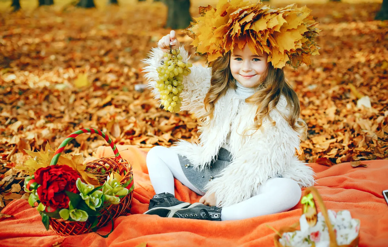 Photo wallpaper autumn, grapes, girl, a wreath of leaves