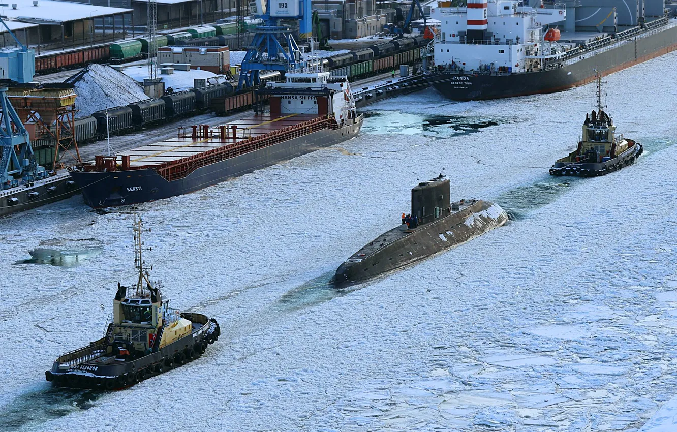 Photo wallpaper tug, port, submarine, towing