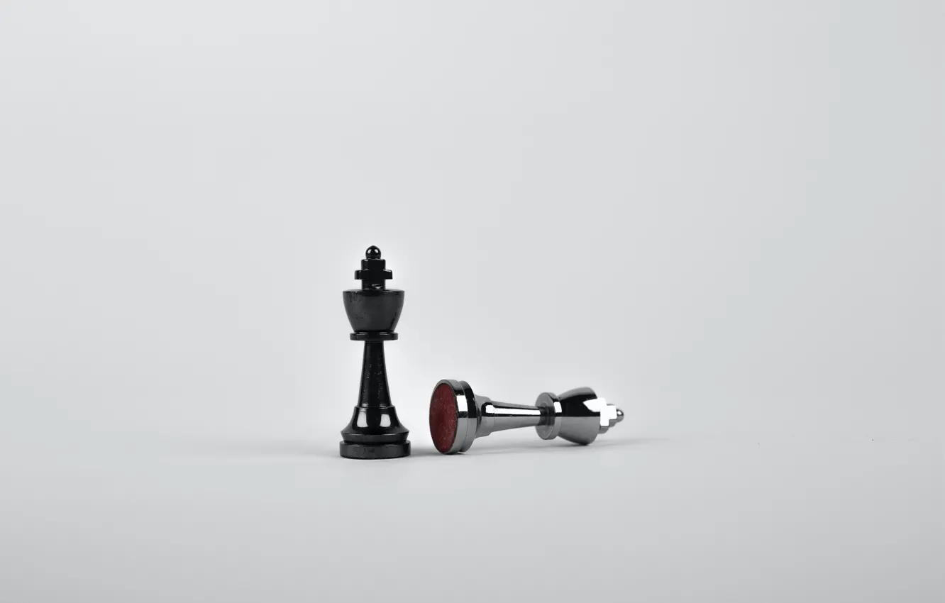 Photo wallpaper chess pieces, light grey background, chess pieces, light gray background, black and white