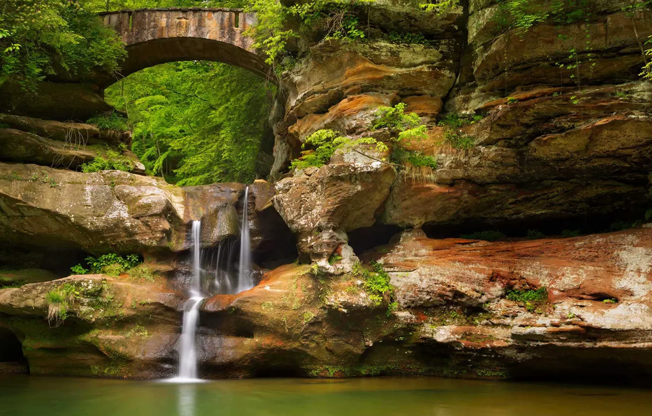 Photo wallpaper bridge, lake, rocks, waterfall, Ohio, State Park Hocking hills