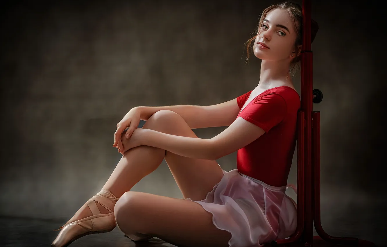 Photo wallpaper look, pose, feet, model, ballerina, Alena, Photographer Ilya