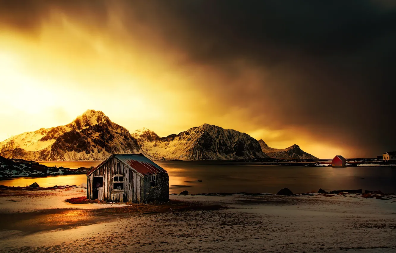 Photo wallpaper mountains, Norway, old house