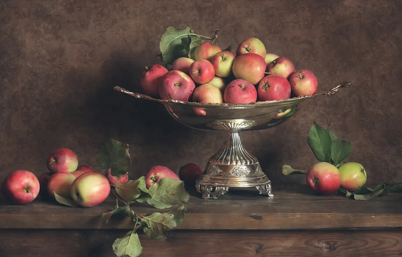 Photo wallpaper table, apples, vase, still life