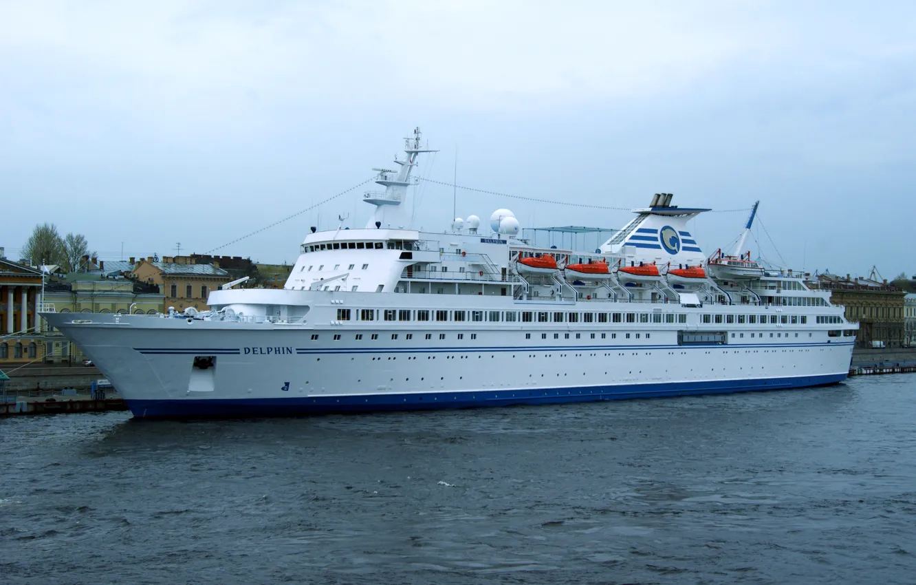 Photo wallpaper pier, liner, cruise