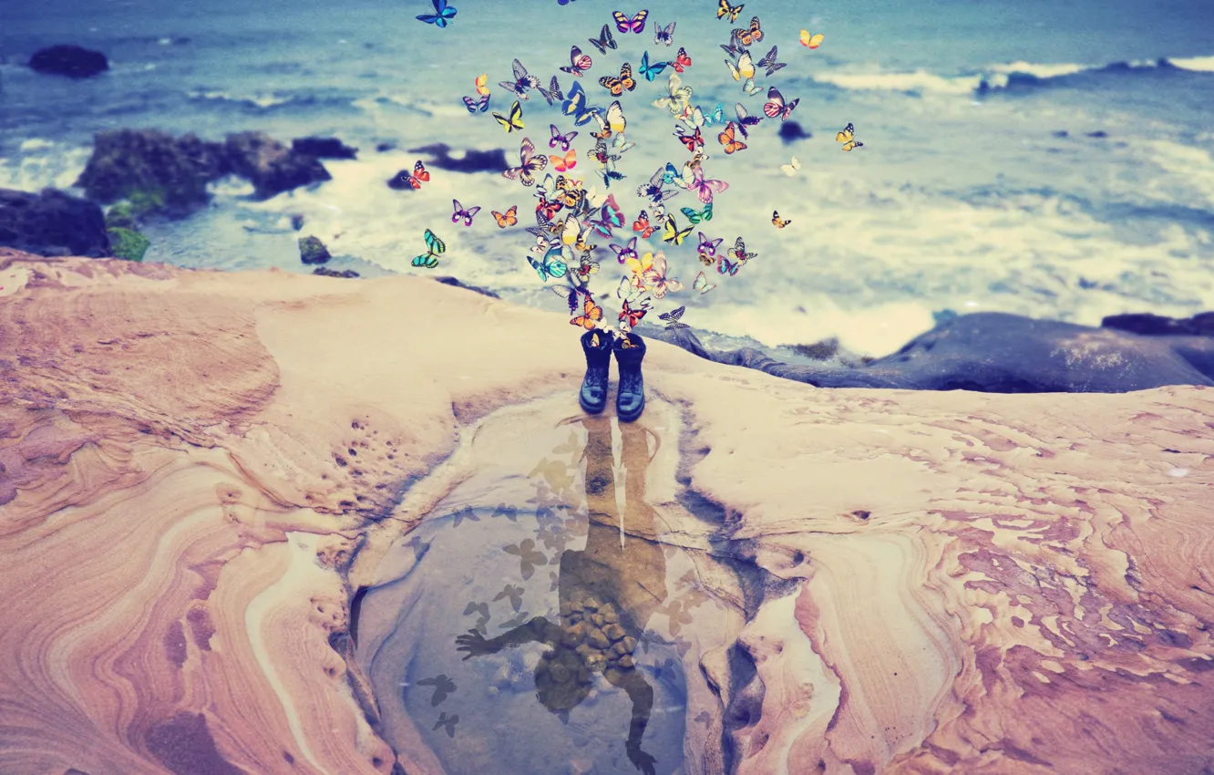 Photo wallpaper sea, butterfly, boots, otrozhenie