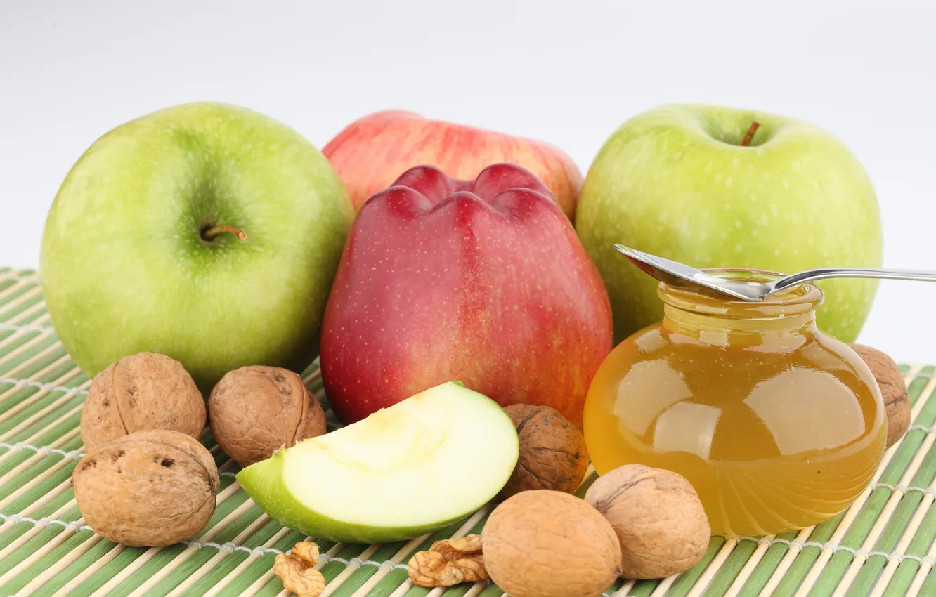 Photo wallpaper honey, jar, walnuts, apples. fruit