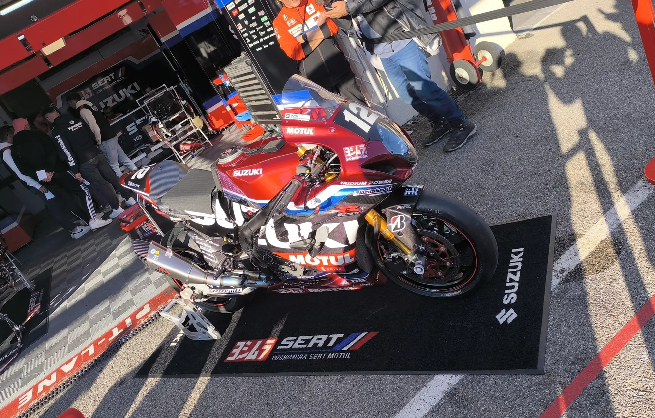 Photo wallpaper suzuki, suzuki GSX-R 1000, EWC