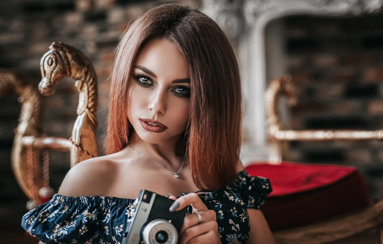 Photo wallpaper look, girl, face, portrait, makeup, the camera, Anton Kharisov