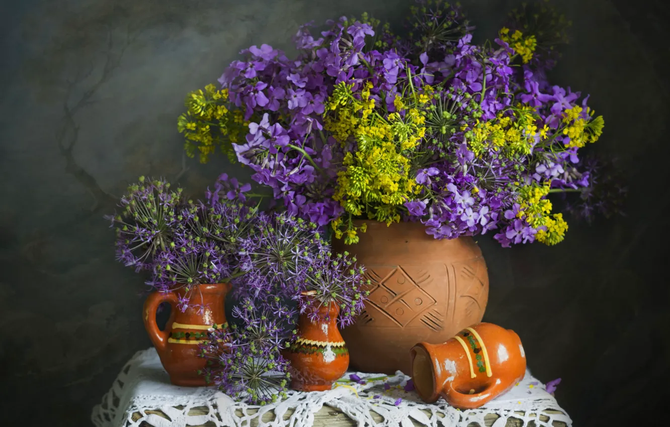 Photo wallpaper bouquet, pitcher, Allium, winter cress