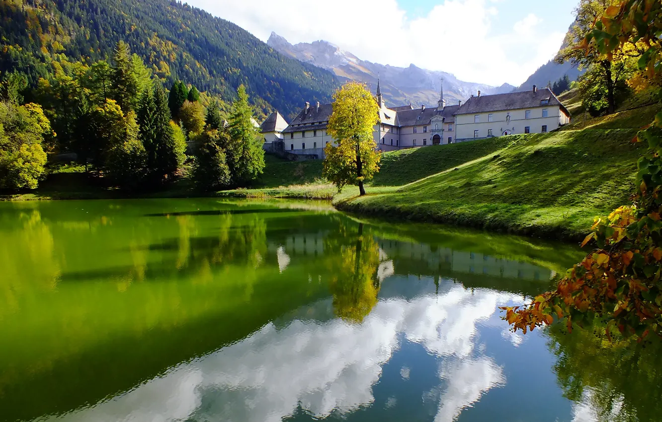 Photo wallpaper lake, France, Alps, the monastery, abode, Abbey, La Chartreuse du Reposoir, Le Carmel