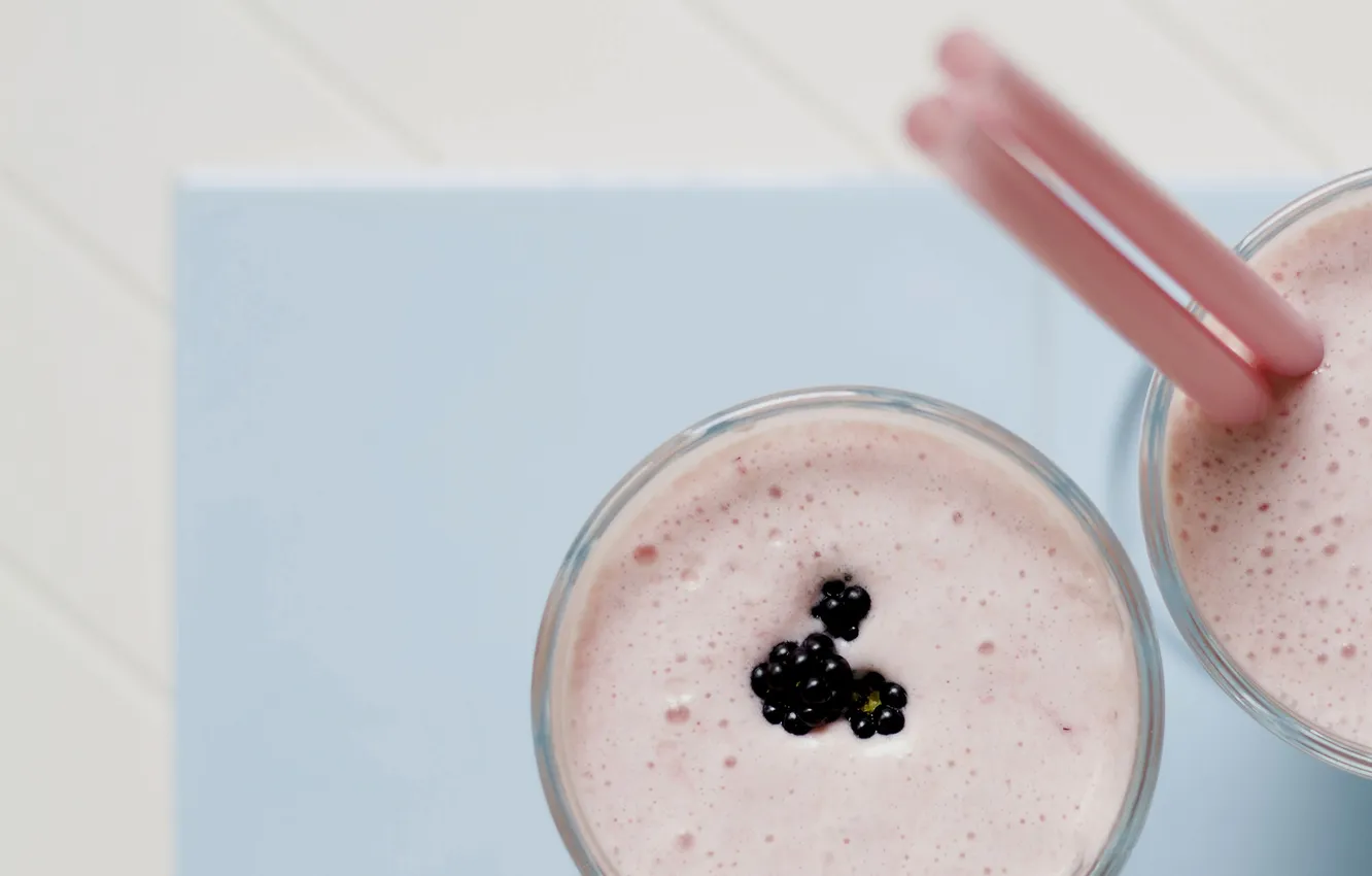 Photo wallpaper cocktail, pink, BlackBerry, tube