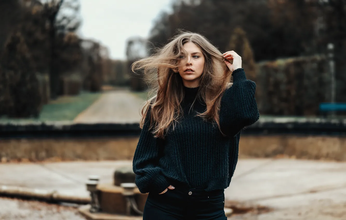 Photo wallpaper model, portrait, jeans, makeup, figure, hairstyle, brown hair, is