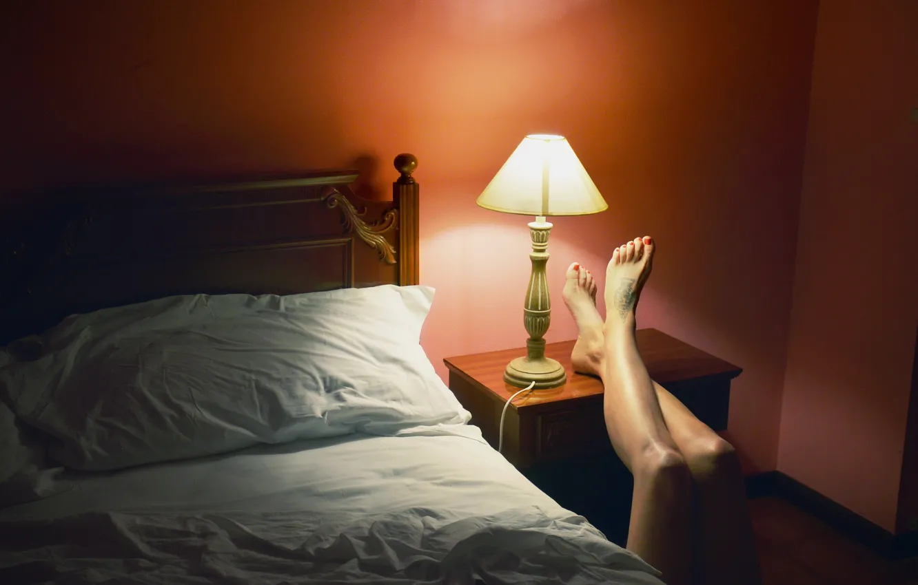 Photo wallpaper light, feet, bed