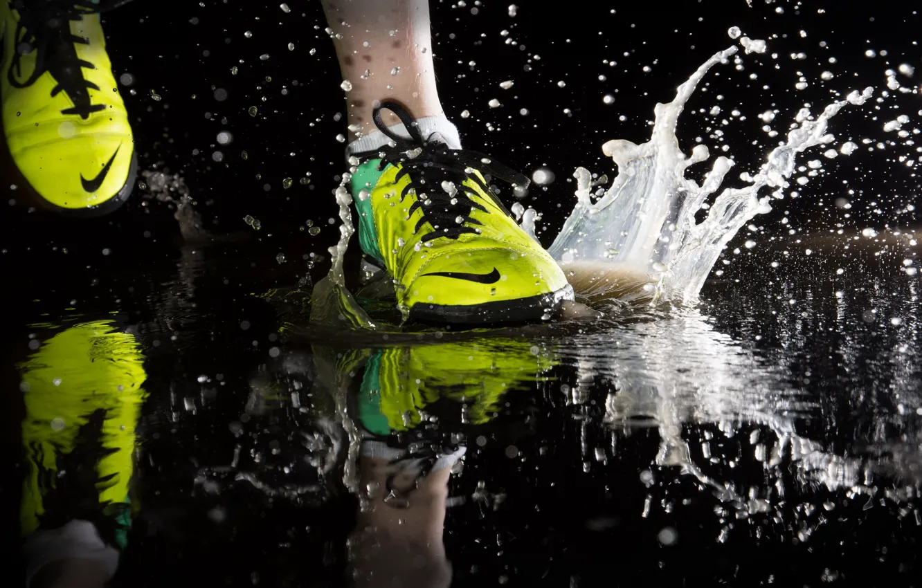 Photo wallpaper sport, puddle, running