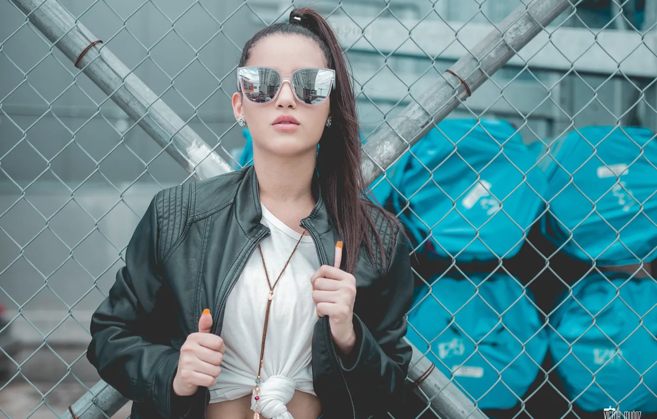 Photo wallpaper pose, model, portrait, makeup, Mike, brunette, glasses, the fence