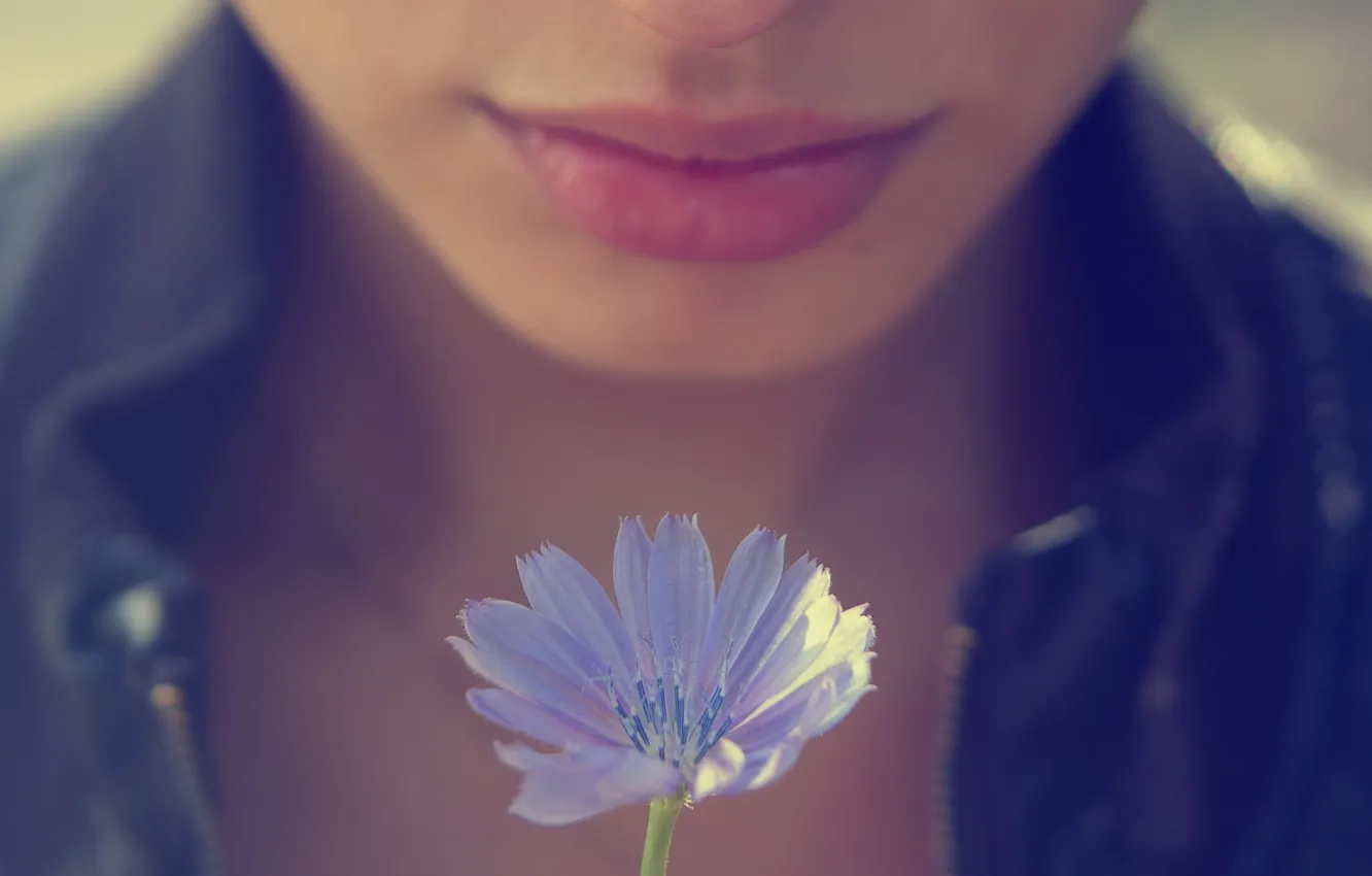 Photo wallpaper girl, macro, flowers, lips, photographer, Pasha Ivanov