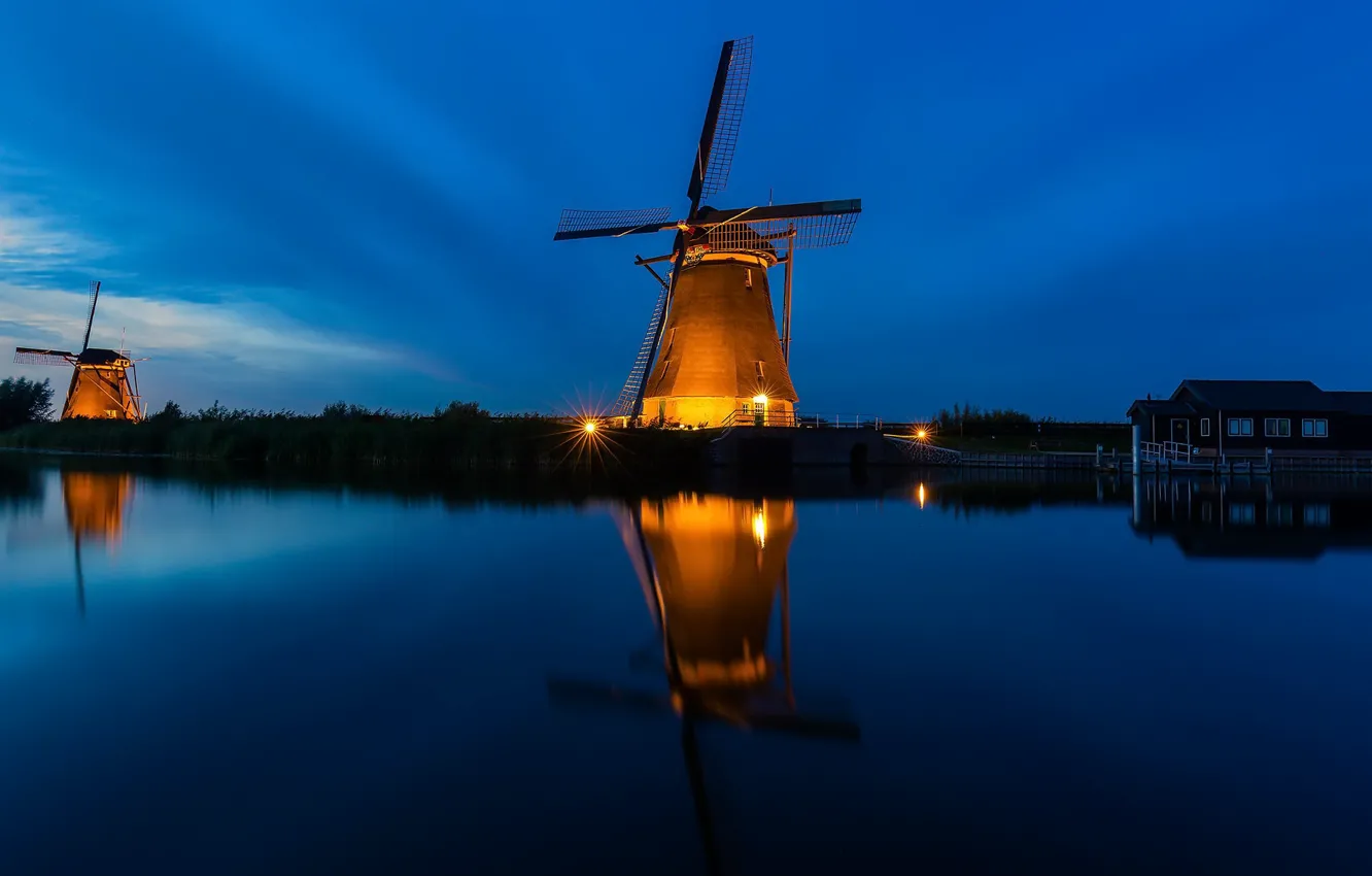 Photo wallpaper Kinderdijk, South Holland, Elshout