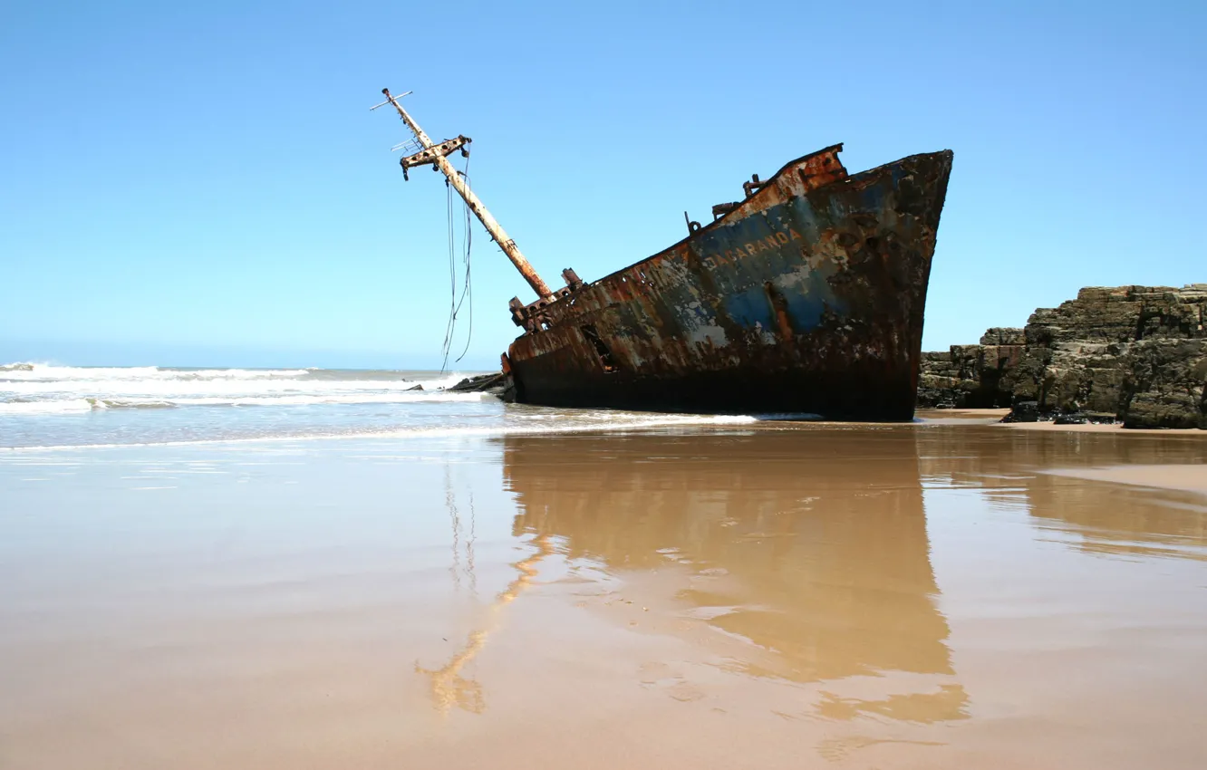 Photo wallpaper beach, the sky, shore, old boat