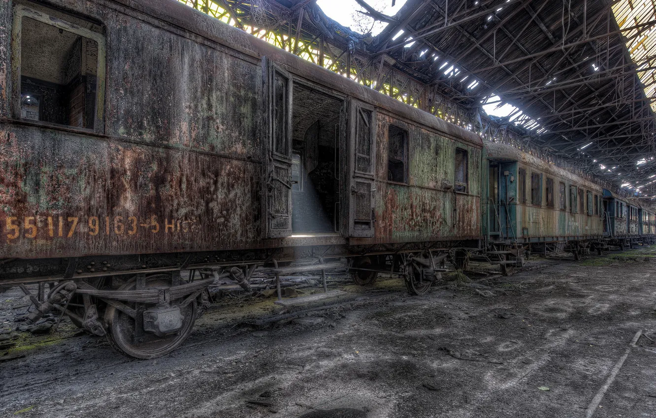 Photo wallpaper train, station, cars, scrap