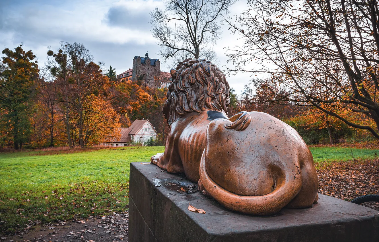 Photo wallpaper autumn, home, Leo, Germany, sculpture, parks, Ballenstedt