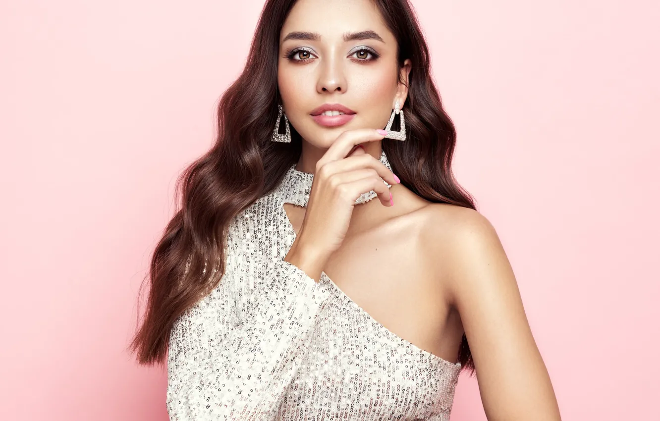 Photo wallpaper look, pose, background, model, portrait, hands, makeup, dress