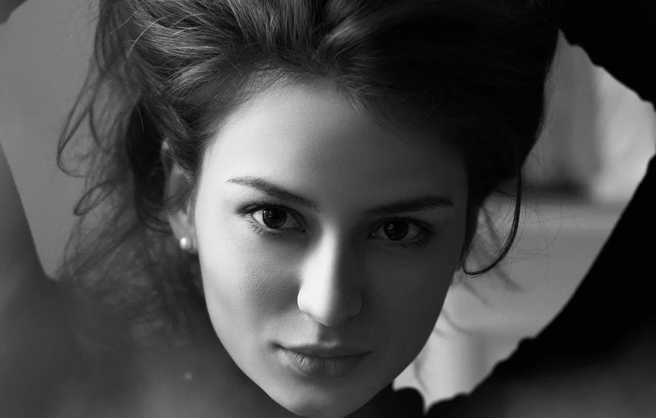 Photo wallpaper portrait, black and white, Xenia, Matvey Karmakov