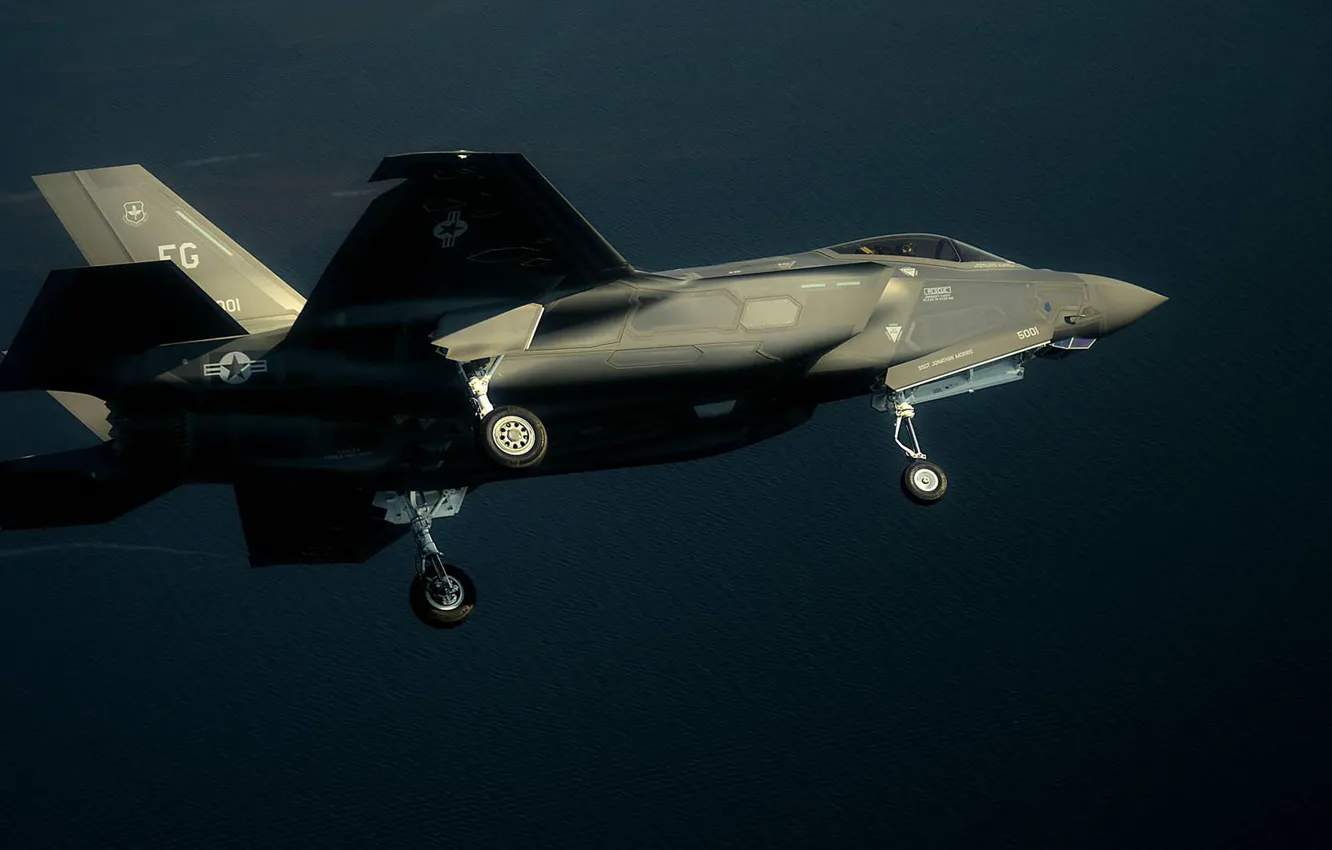 Photo wallpaper fighter, the plane, turn, Lockheed Martin F-35 Lightning II, F-35 Lightning II, Chassis