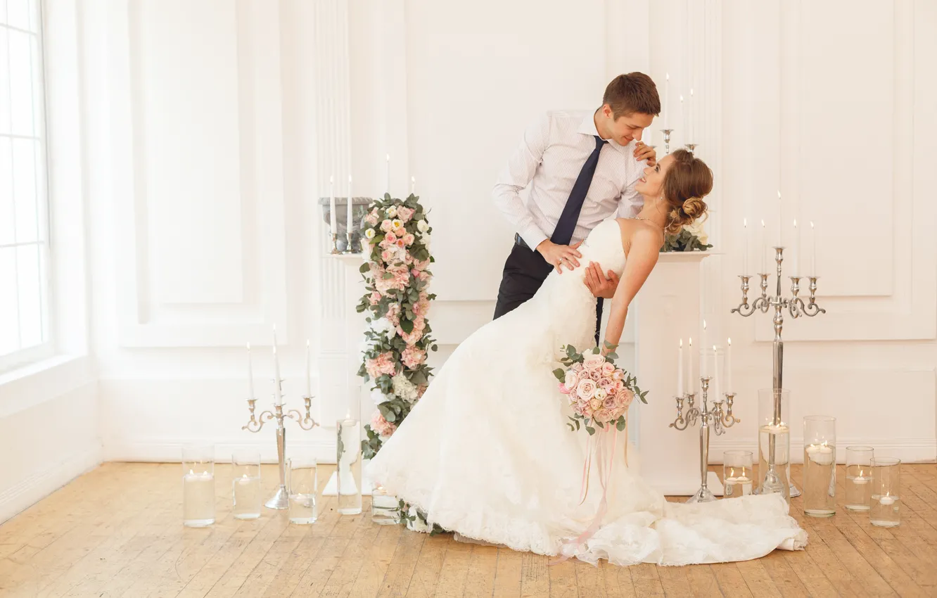 Photo wallpaper girl, love, joy, flowers, smile, bouquet, candles, dress