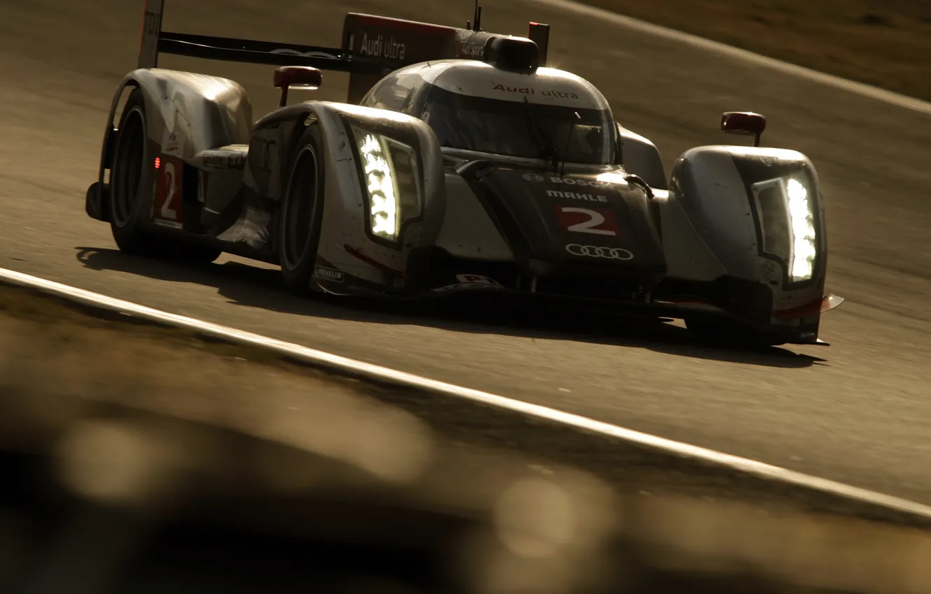 Photo wallpaper Audi, Audi, lights, TDI, racing car, Le Mans, R18